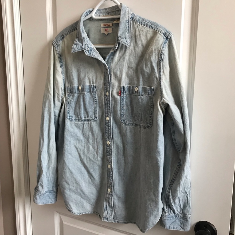 Levi’s denim shirt, Boyfriend fit. Size L